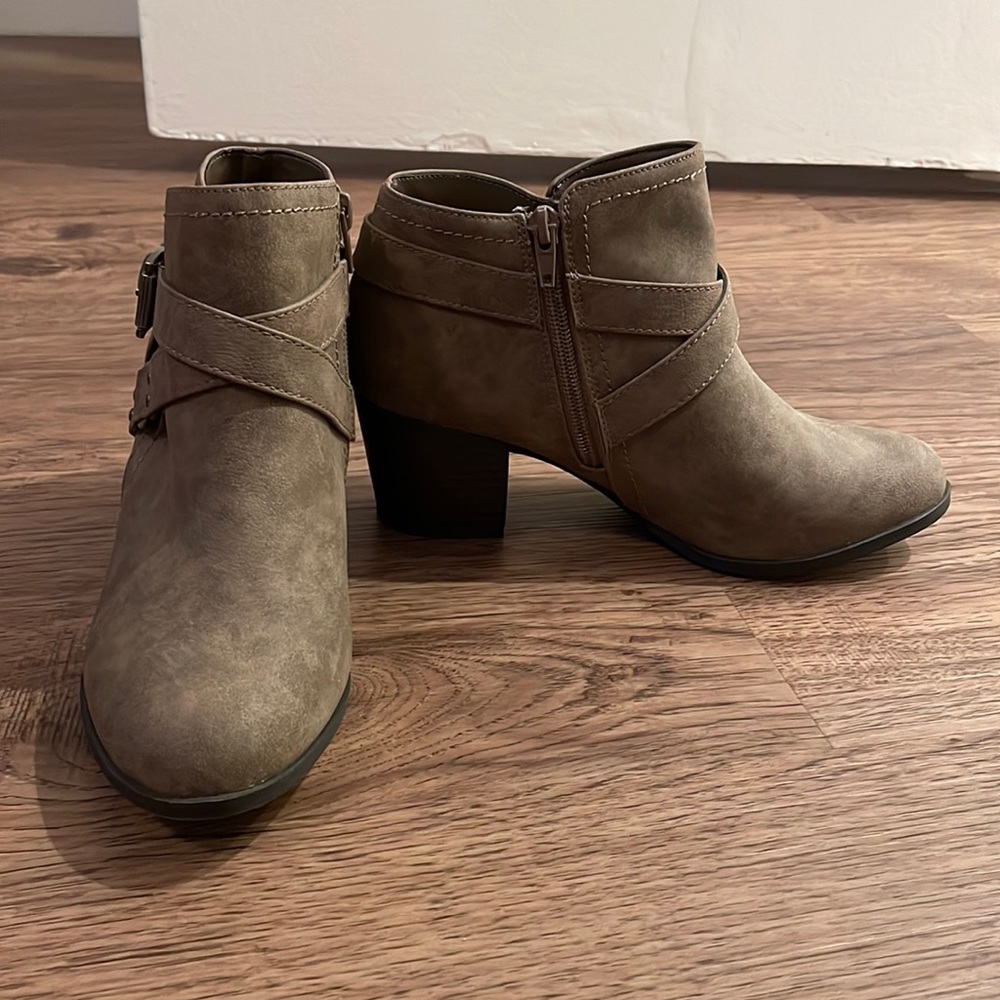 Indigo Tan booties